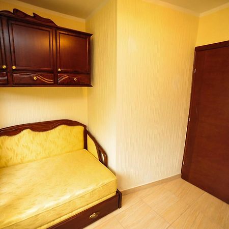 Villa Dolphin Apartments Petrovac Номер фото